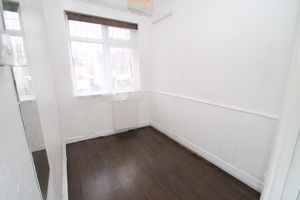 Photo 8- click for photo gallery